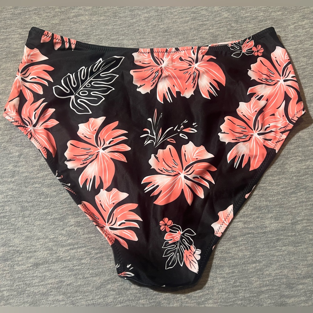 Swimsuit 2 piece women’s L halter tank top tropical hibiscus bottom swim beach - Picture 8 of 9
